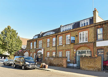 >Bright open plan office to let, 752 sq ft (70 sq m), Second Flooor, 204 Latimer Road, North Kensington, London, W10