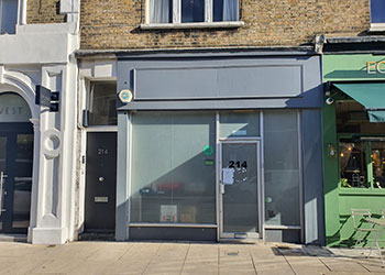 Class E Retail Unit To Let, 1,086 sq ft (101 sq m), Ground floor, 214 Kensington Park Road, Notting Hill, London W11