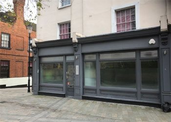 >Self-Contained Offices to Let, 1,130 sq ft (105 sq m), 22 Norland Road, Holland Park, London, W11