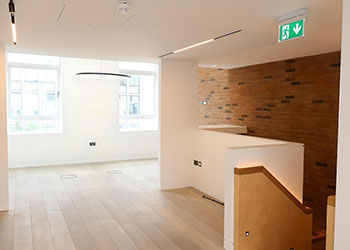 >Bright Self-Contained Offices with Terrace to Let, 1,345 sq ft (125 sq m), First and Second Floors, 88 Notting Hill Gate, Notting Hill Gate, London W11